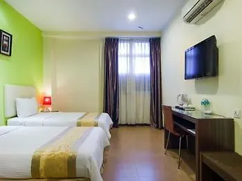 **  ג'והור בהרו 8 Days Boutique Hotel @ Mount Austin Jb מלזיה