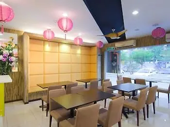 ג'והור בהרו 8 Days Boutique Hotel @ Mount Austin Jb 2*, ג'והור בהרו מלזיה